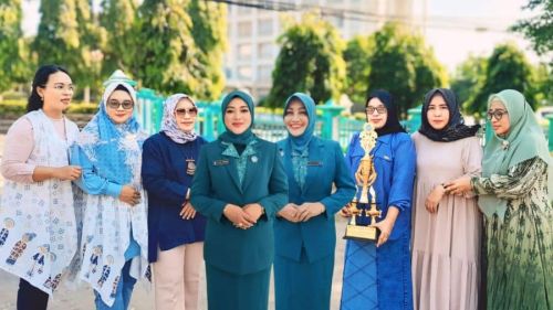 wakili-sulteng-kader-pkk-morowali-raih-juara-harapan-5-cerdas-cermat-jambore-nasional-2024