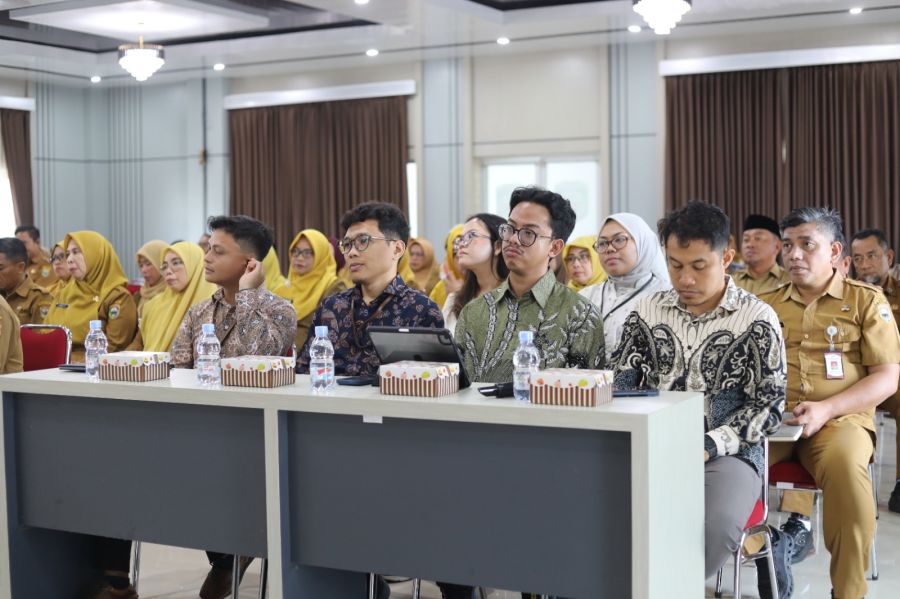 823ab7ef-884b-45b8-af54-2903cddae86d