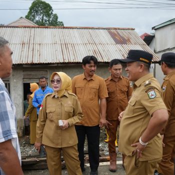 bupati-dan-wabup-morowali-tinjau-langsung-lokasi-pascabanjir-di-desa-bahoruru-bungku-tengah