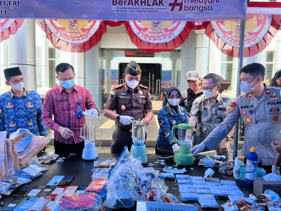 5cda41d8-0f5a-4d13-94f6-0b83635f5e80