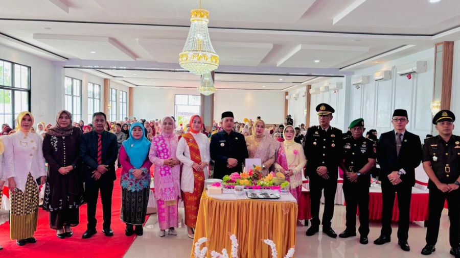 9279afcb-3011-4d18-a1d1-56462556bdf3