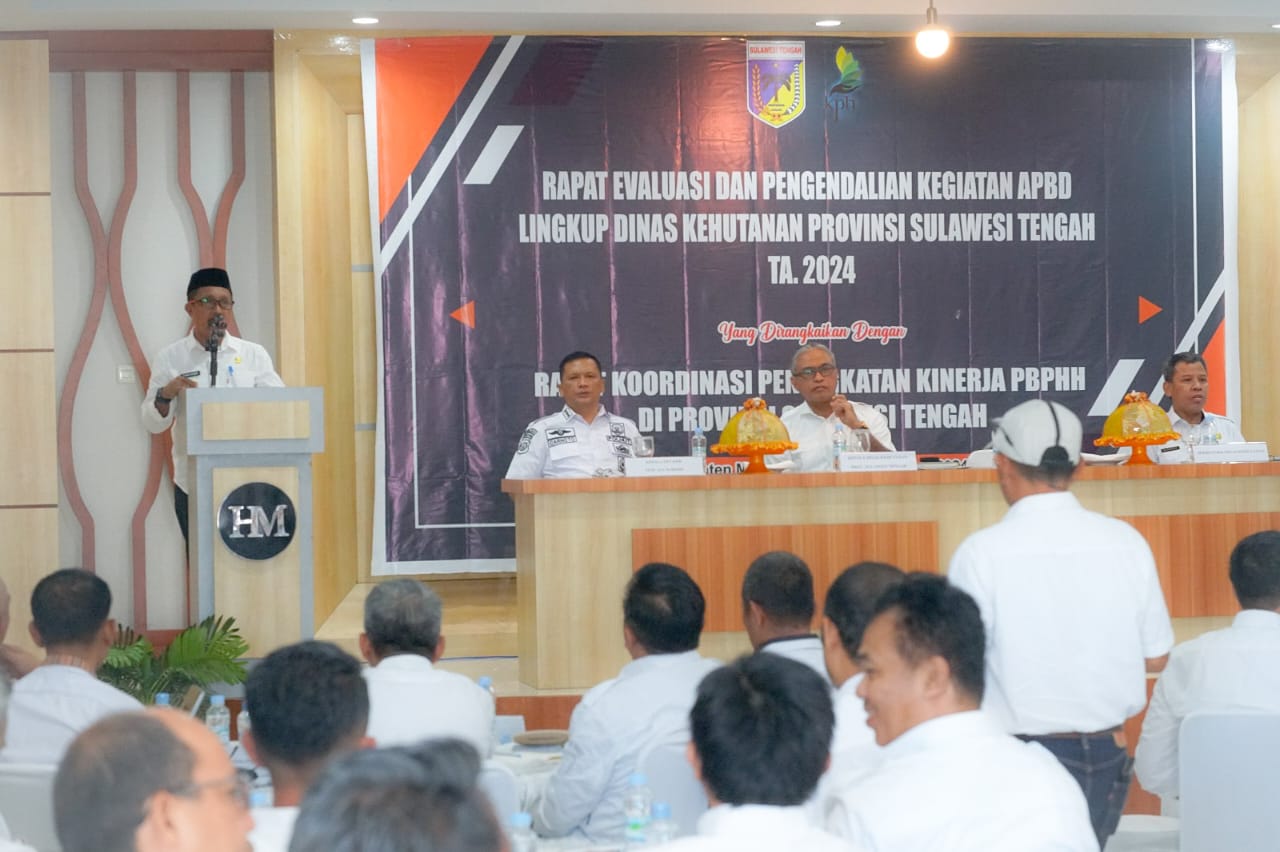 pj-bupati-morowali-resmi-membuka-rapat-evaluasi-dan-pengendalian-apbd-dinas-kehutanan-sulteng-sekaligus-rakor-peningkatan-kinerja-pbphh-ta-2024