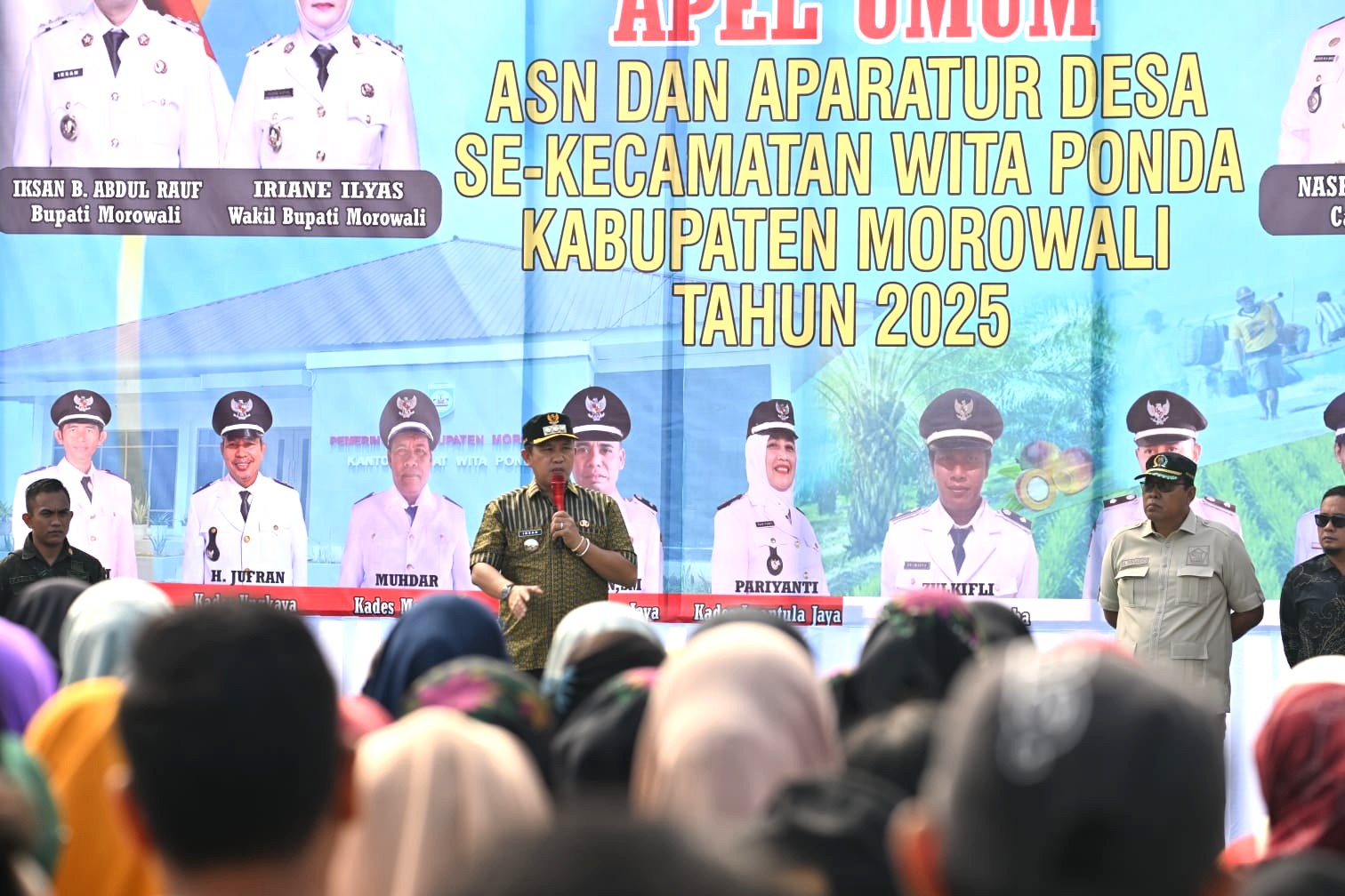 Perdana di Morowali, Bupati Iksan Pimpin Apel Umum Bersama ASN dan Aparatur Desa di Wita Ponda