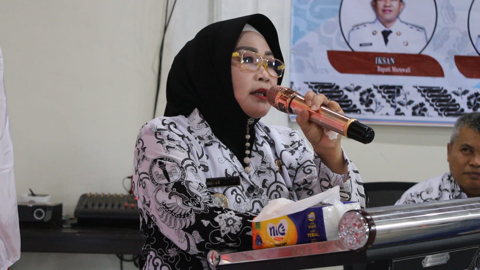 Wabup Iriane Iliyas Buka Konferensi Kabupaten PGRI Morowali Masa Bakti V Periode 2025-2030
