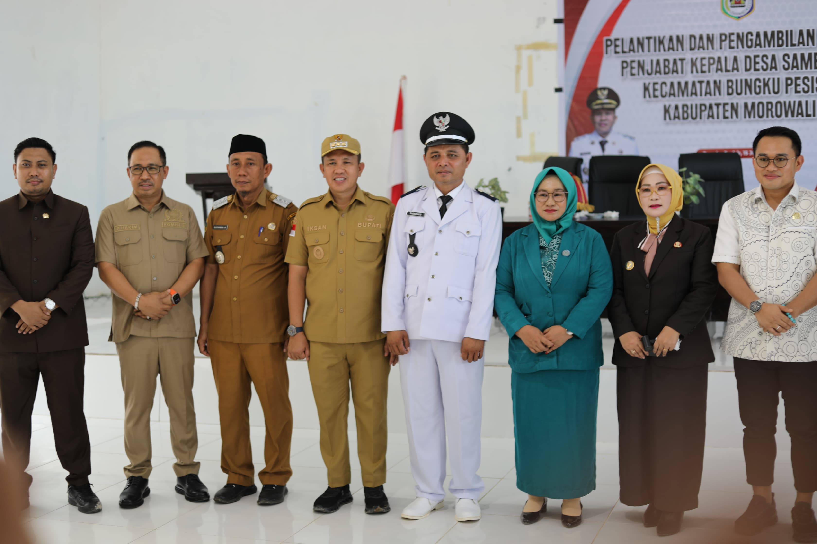 APEL UMUM DIRANGKAIKAN HARI JADI KECAMATAN BUNGKU PESISIR, PELANTIKAN PJ. KADES SAMBALAGI, SERTA PENYERAHAN SEMBAKO DAN SERAGAM SEKOLAH