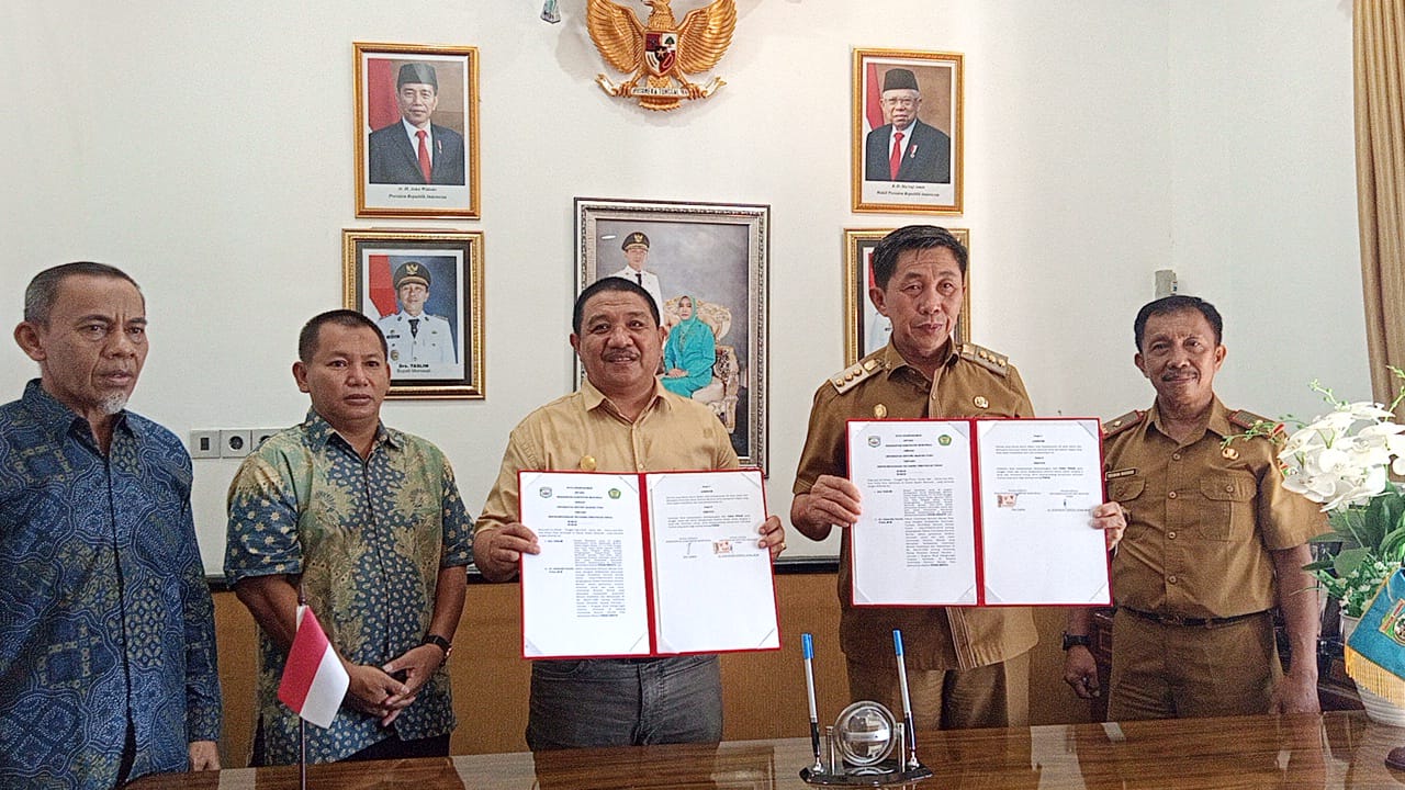 pemkab-morowali-tandatangani-mou-dengan-universitas-sintuwu-maroso