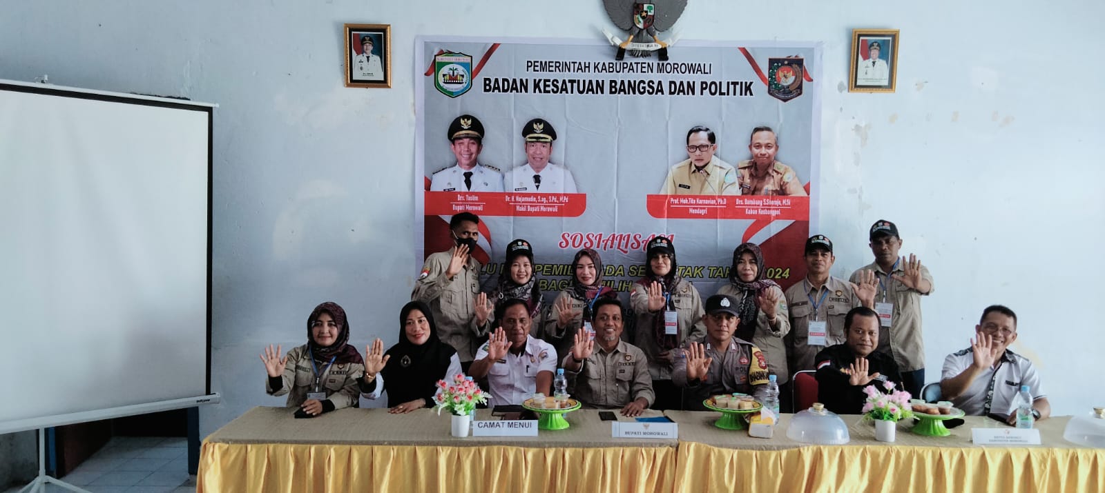 kesbangpol-morowali-sosialisasi-pemilu-dan-pilkada-serentak-tahun-2024-bagi-pemilih-pemula-di-menui-kepulauan