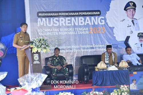 bupati-morowali-buka-musrenbang-bungku-tengah-tahun-2023