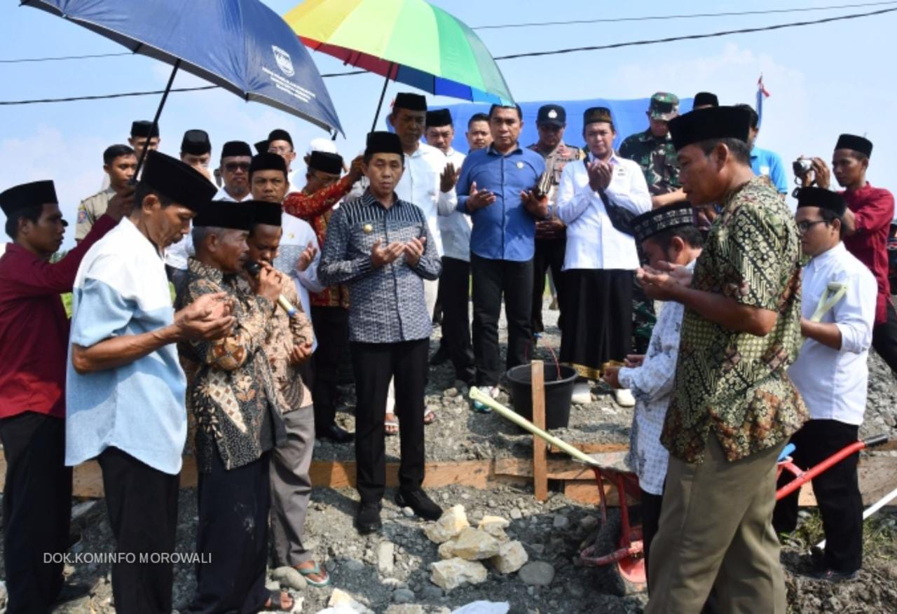 peletakan-batu-pertama-pembangunan-ponpes-darunnajah-di-wita-ponda-ini-harapan-bupati-morowali