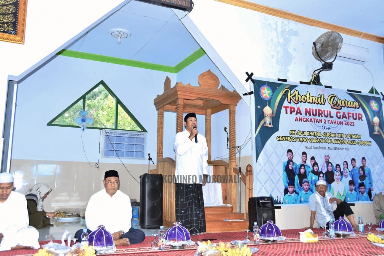 hadiri-khotmil-al-quran-wabup-morowali-himbau-santri-terus-belajar-al-quran