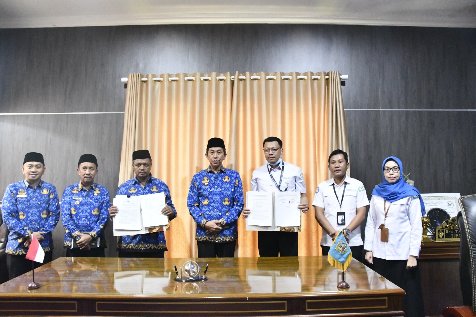 tingkatkan-mutu-layanan-kesehatan-rsud-salabangka-paku-mou-dengan-bpjs-kesehatan-kc-luwuk