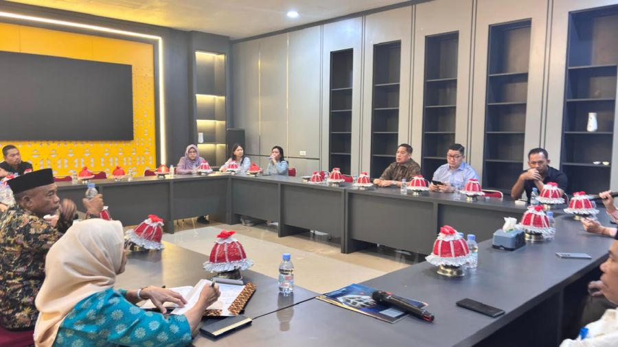 c674da23-2273-4060-bdb5-5dd7d6f1edf2