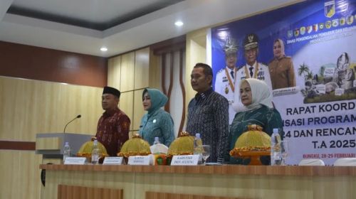 pj-bupati-rachmansyah-ismail-buka-rakor-dan-sinkronisasi-program-p2kb-se-sulawesi-tengah-di-kabupaten-morowali