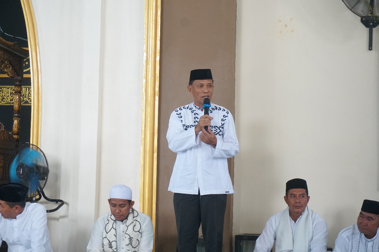 wakili-pj-bupati-morowali-staf-ahli-kesra-dan-sdm-hadiri-khotmil-quran-angkatan-ii-tpa-al-huda-desa-bahomohoni