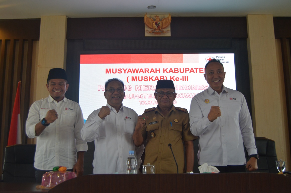 buka-muskab-ke-iii-pmi-morowali-sekda-sebut-keberadaan-organisasi-pmi-sangat-dibutuhkan