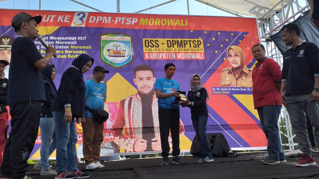 bupati-morowali-apresiasi-kinerja-dan-prestasi-dpm-ptsp-di-hut-yang-ke-3