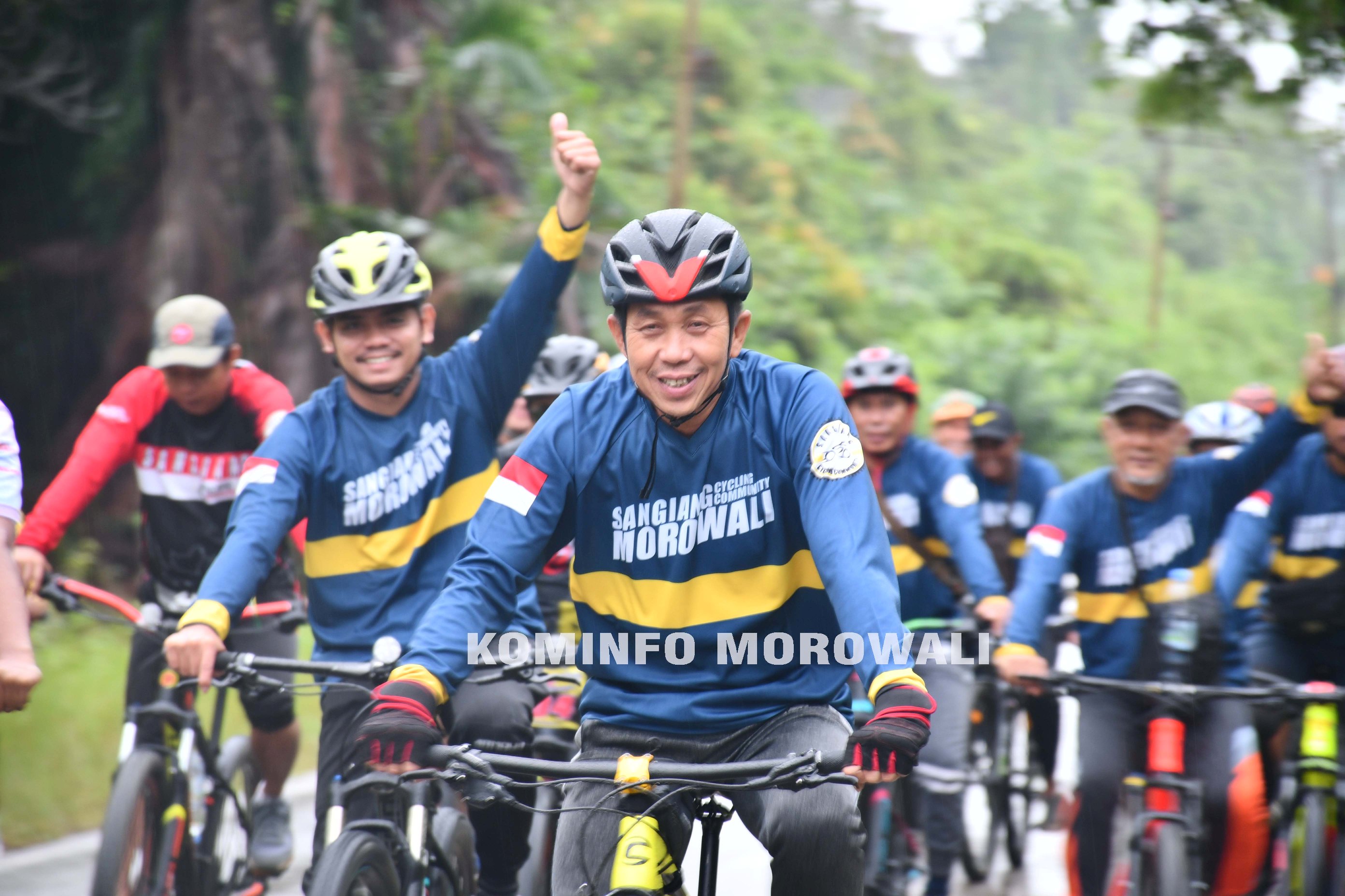 BUPATI MOROWALI,GOWES AKHIR PEKAN BERSAMA DI BUNGKU PESISIR