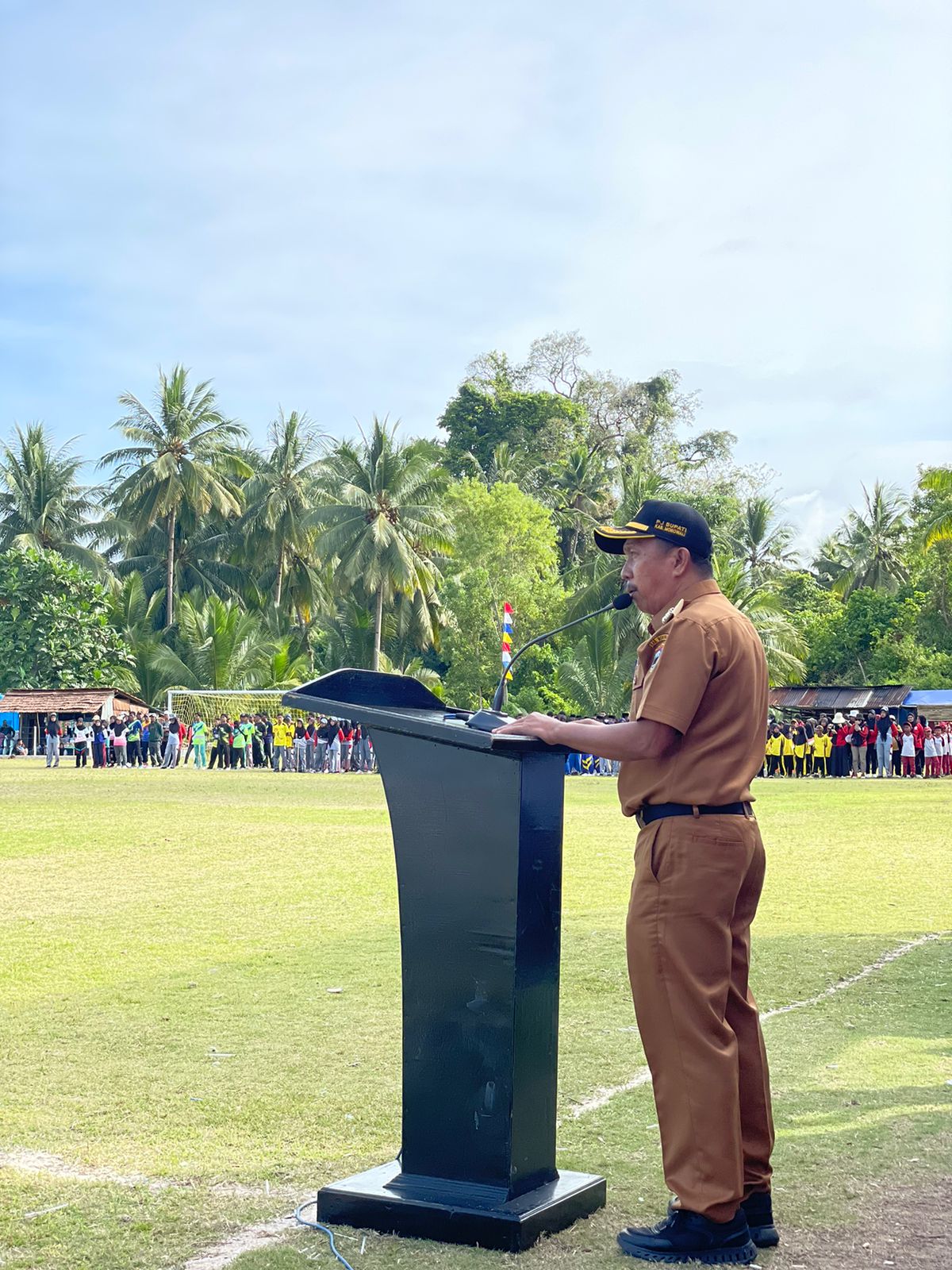 Penjabat Bupati Morowali, Yusman Mahbub, Kunjungi Bungku Selatan untuk Membuka Kegiatan Sambut HUT RI Ke-79