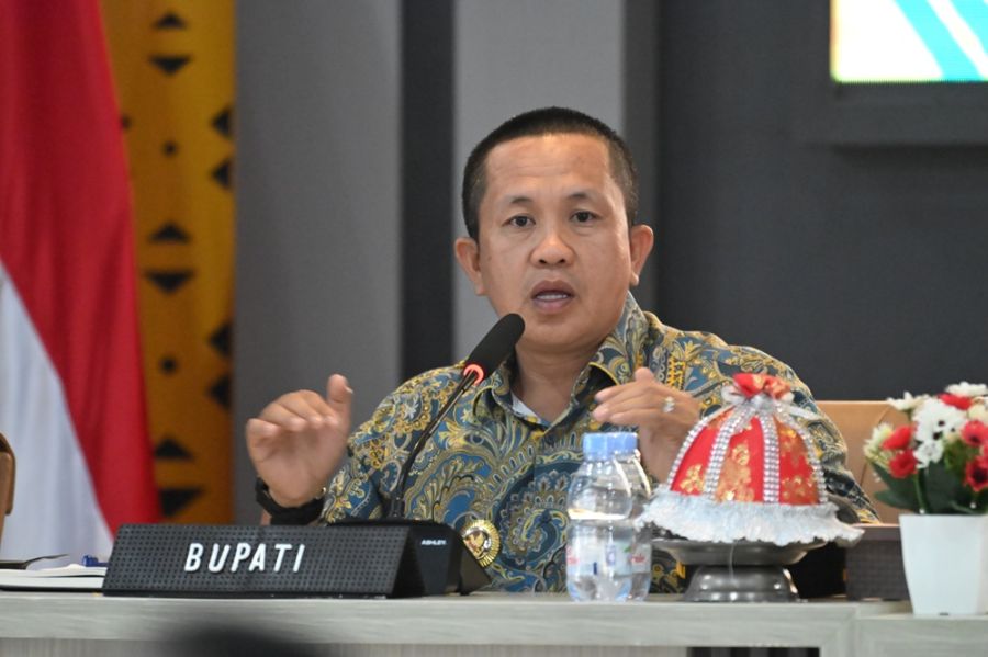 Bupati Iksan Pimpin Evaluasi Kinerja OPD 2026, Tegaskan Pengelolaan Anggaran Lebih Efektif dan Tepat Sasaran