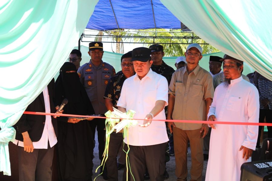 Bupati Morowali Resmikan Kantor Camat Bungku Selatan, Gedung Perawatan Anak RSUD Salabangkapaku, dan Pesantren PPTQ Putri Al Wahid
