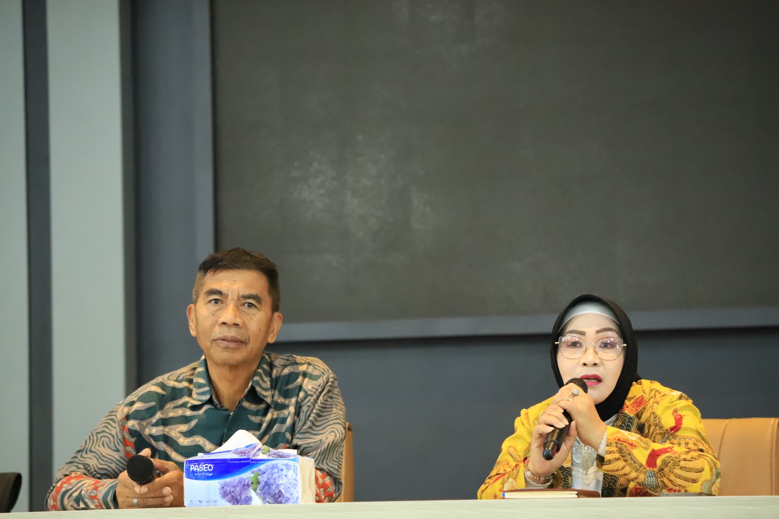 Wabup Morowali Iriane Iliyas Pimpin Rapat, Bahas kerjasama pendidikan lanjutan bagi ASN dengan Pasca Sarjana Untad