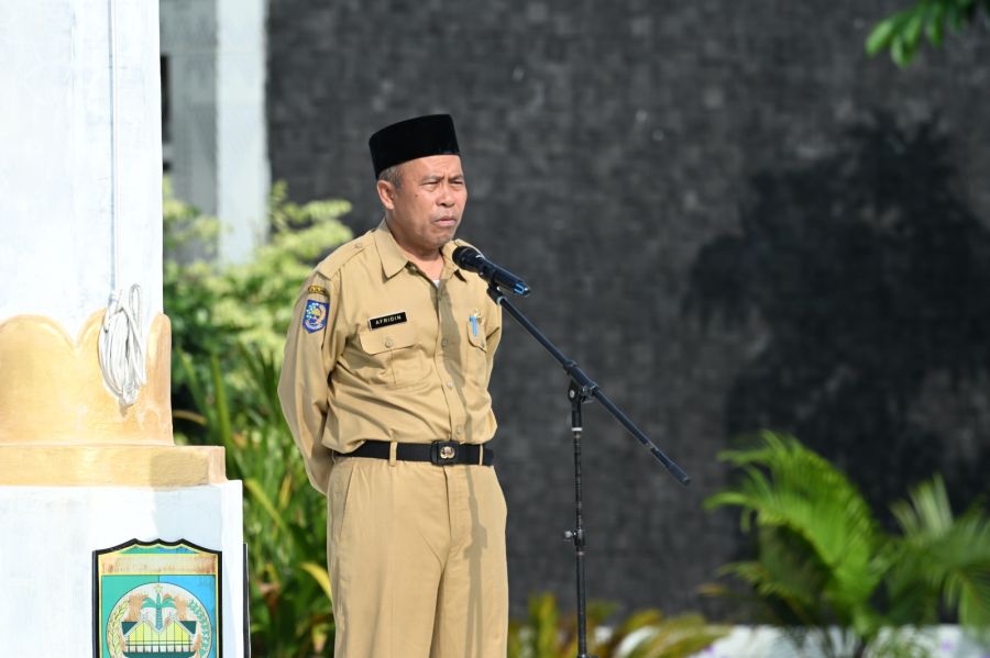 Asisten III Afridin Tekankan Disiplin dan Percepatan Kinerja OPD pada Apel Pagi Pemkab Morowali