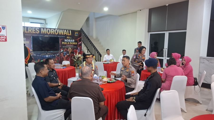 Sekda Morowali Yusman Mashbub Hadiri Penjemputan dan Pelepasan Kapolres Morowali