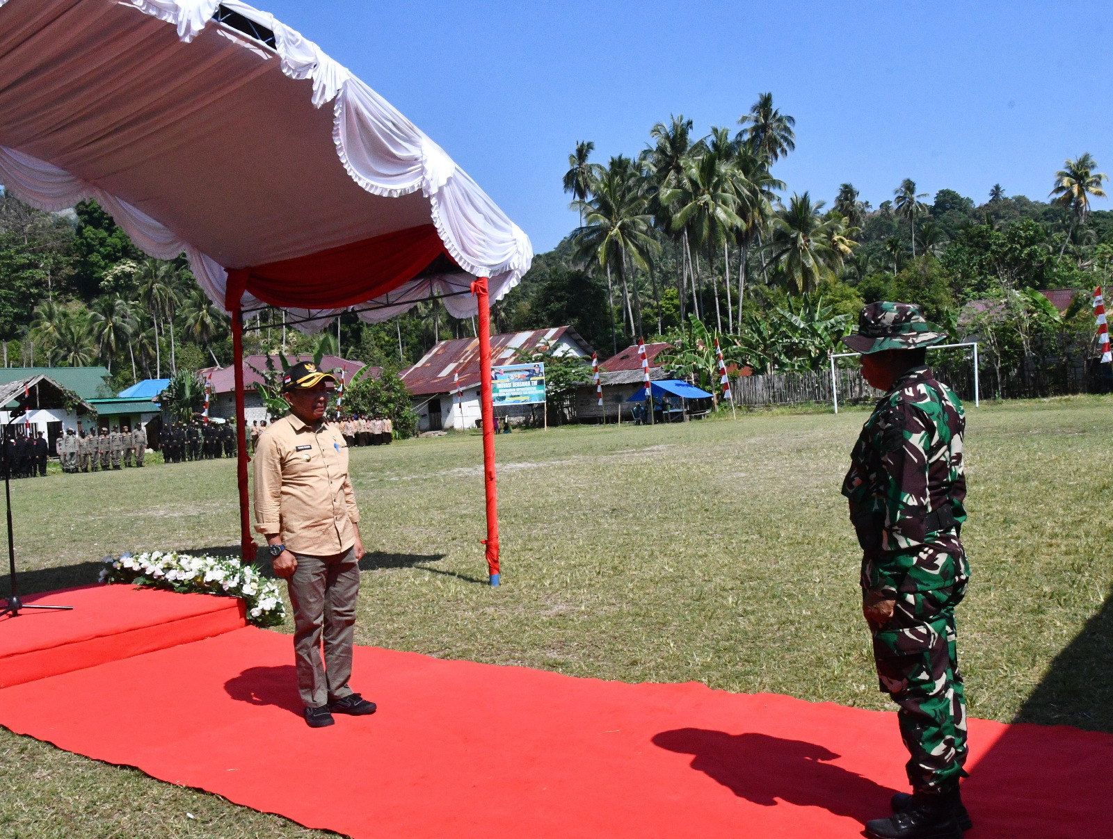 Pj Bupati Yusman Mahbub, Resmikan Karya Bakti dalam Rangka HUT TNI dan Kabupaten Morowali