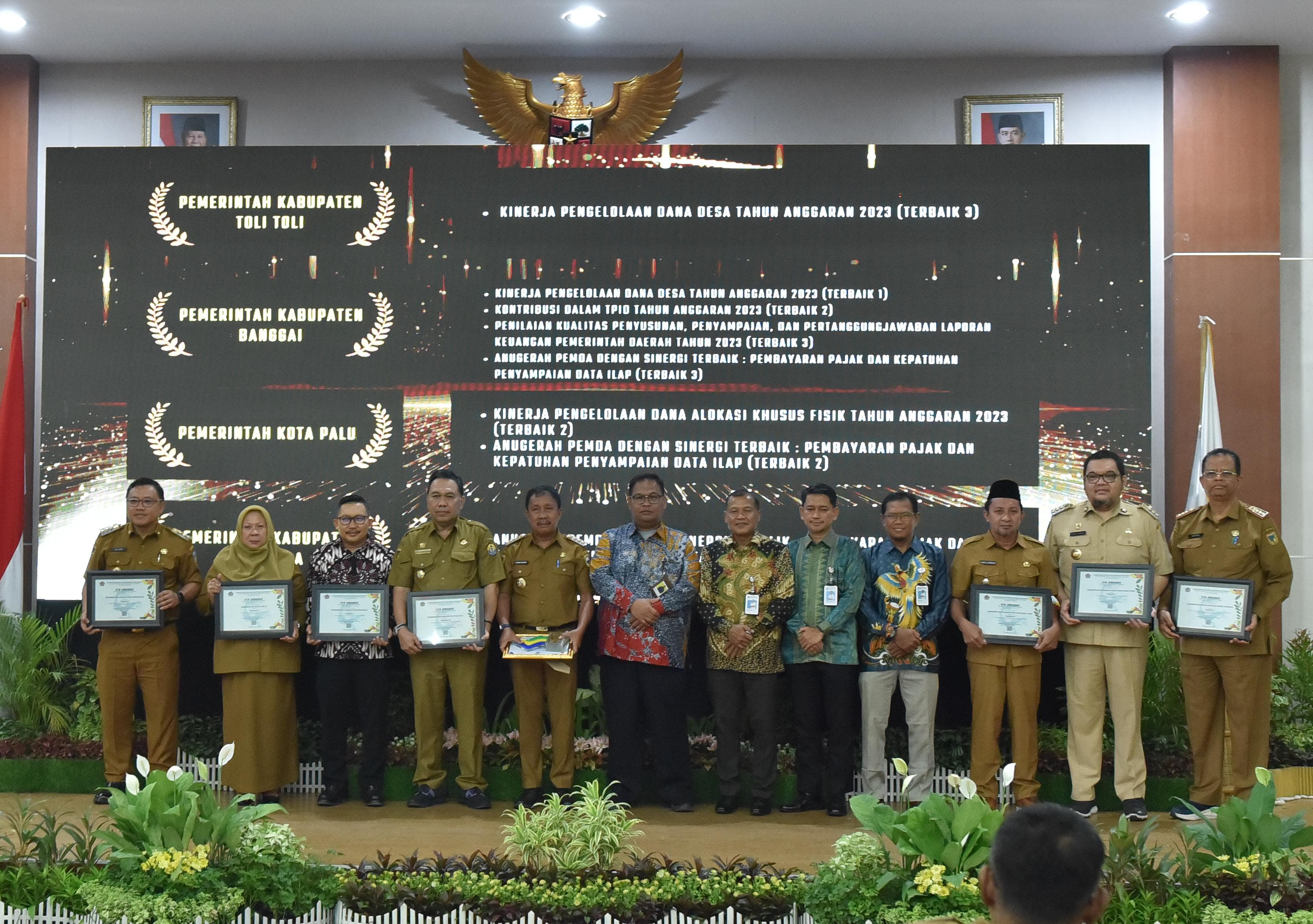 Morowali Raih Penghargaan Terbaik I Kinerja Debitur di Lingkungan KPPN Khusus Investasi Kategori Pemerintah Daerah