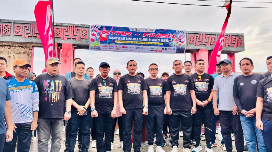 Gubernur Sulteng Anwar Hafid Lepas Peserta Jalan Sehat HPN 2026 di Morowali