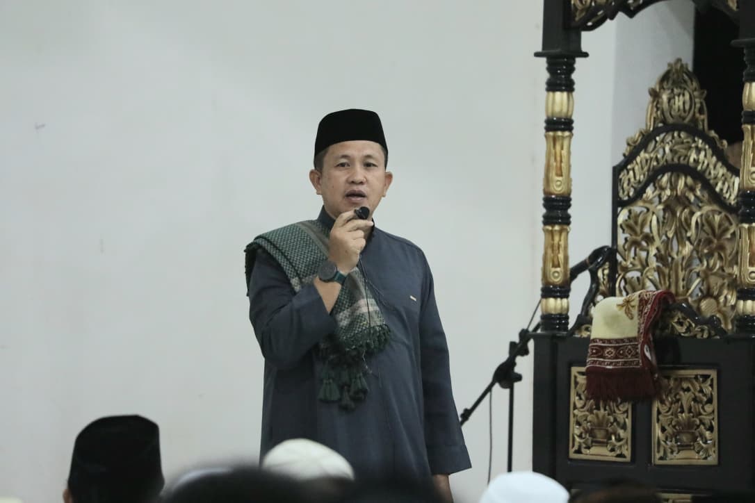Hari Kedua Safari Ramadan, Bupati Iksan Ajak Warga Wita ponda Bangun Morowali Secara Tuntas