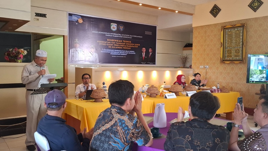 Asisten III Afridin Buka Bimtek TTIS/CSIRT, Perkuat Keamanan Siber Pemda