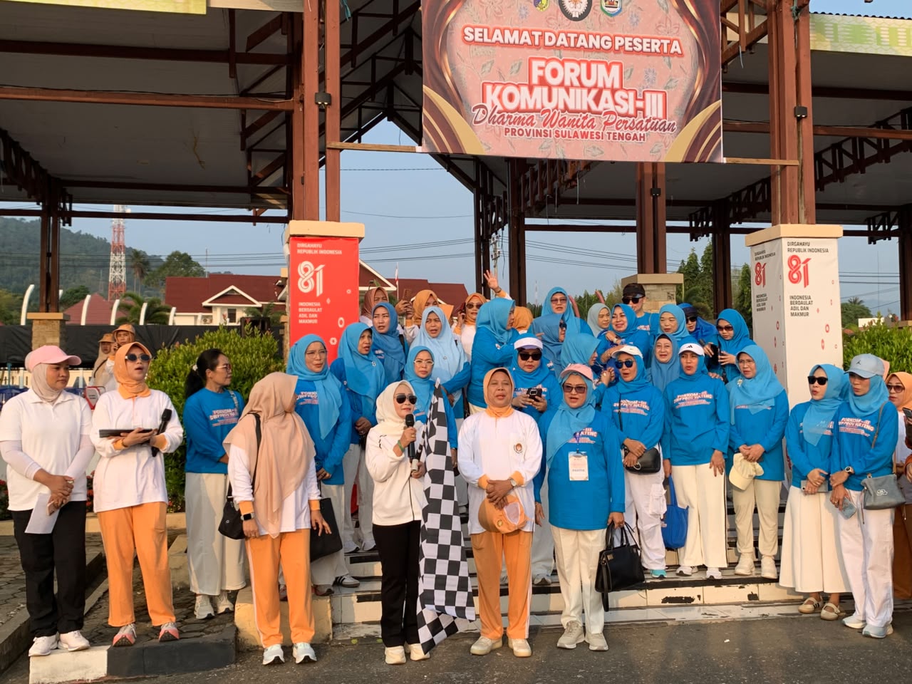 Jalan Santai DWP se-Sulteng Meriahkan Rangkaian Rakor di Kabupaten Morowali