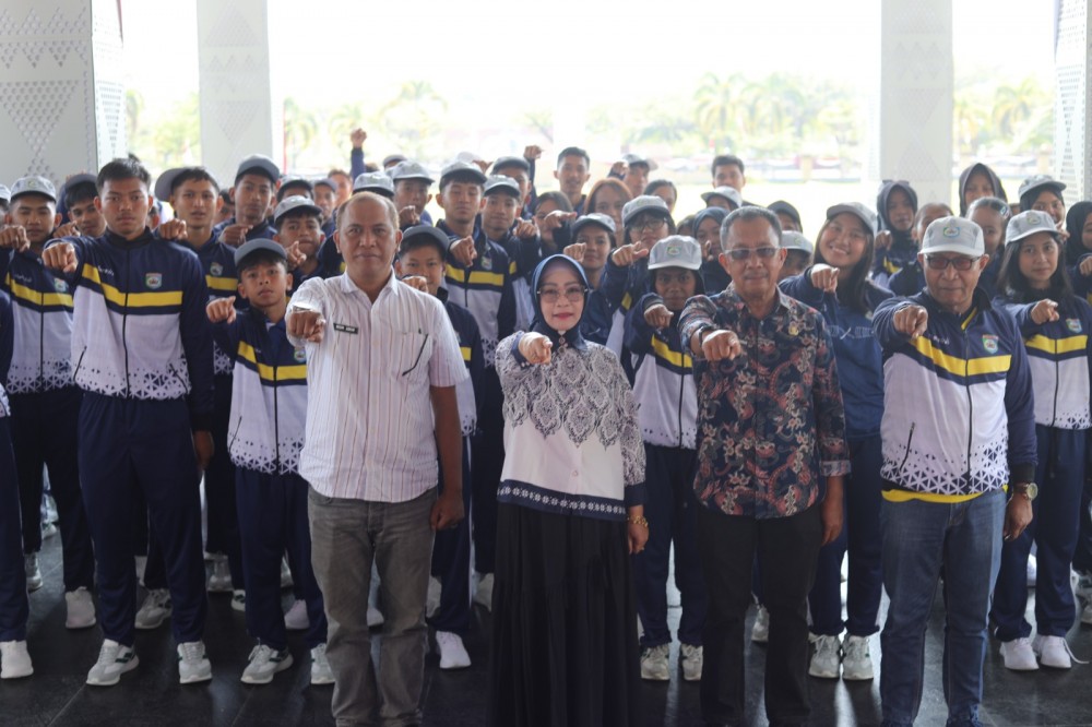 Wabup Iriane Iliyas Lepas Kontingen Morowali Berlaga di POPDA XXIV Sulteng 2026