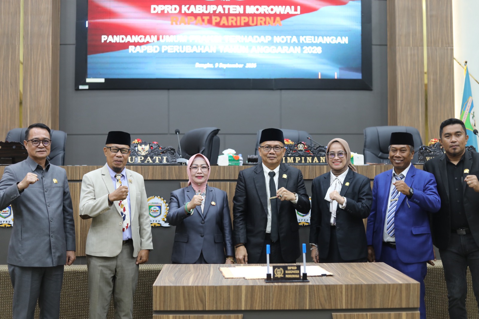 Wabup Morowali Iriane, Hadiri Rapat Paripurna Pandangan Umum Fraksi terhadap RAPBD Perubahan 2026