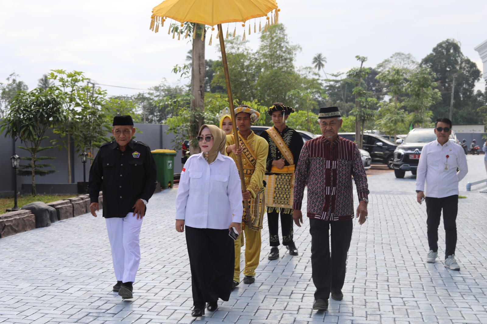 Maizun Ilwan Ridwan Kembali Pimpin Dewan Adati Tobungku Lima Tahun ke Depan